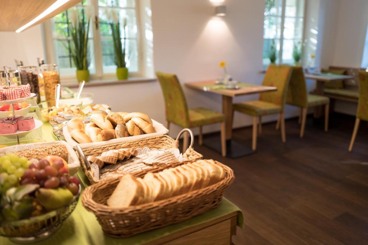 Doktorschlossl Hotel Salzburg Luaran gambar