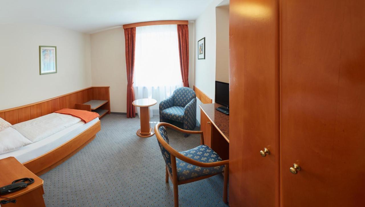 Doktorschlossl Hotel Salzburg Luaran gambar