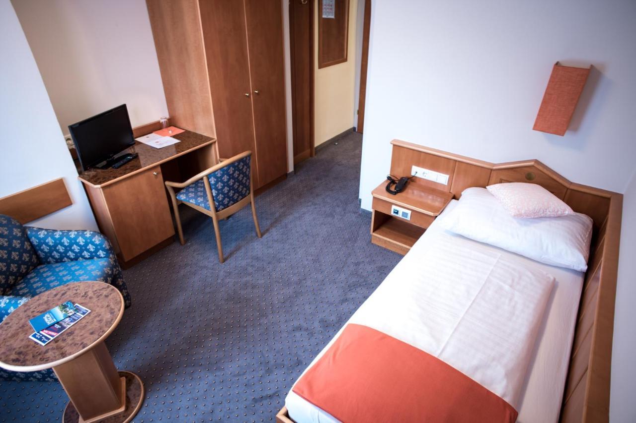 Doktorschlossl Hotel Salzburg Luaran gambar