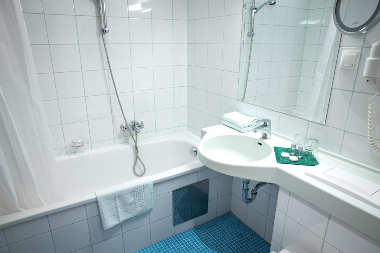 Doktorschlossl Hotel Salzburg Luaran gambar