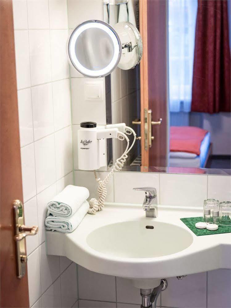 Doktorschlossl Hotel Salzburg Luaran gambar