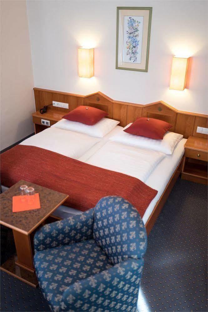 Doktorschlossl Hotel Salzburg Luaran gambar