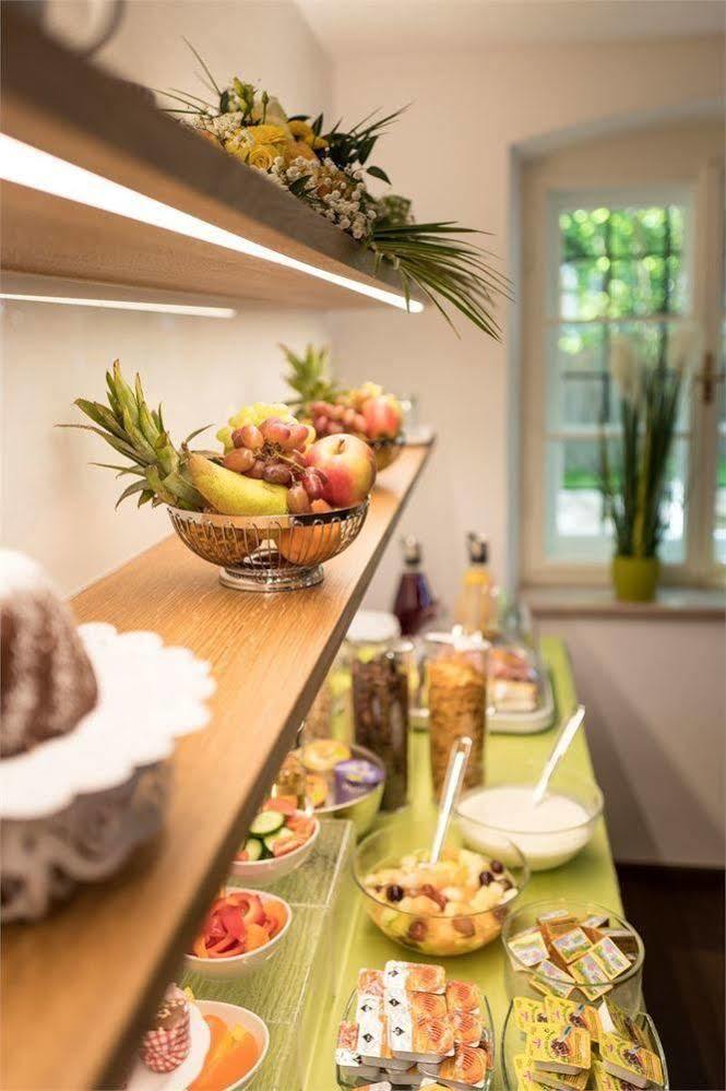 Doktorschlossl Hotel Salzburg Luaran gambar